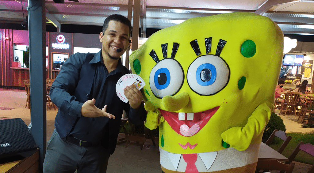 Magica na Semana das Crianca no Gastrota: Show Infantil que Encantou o Parque dos Chefes
