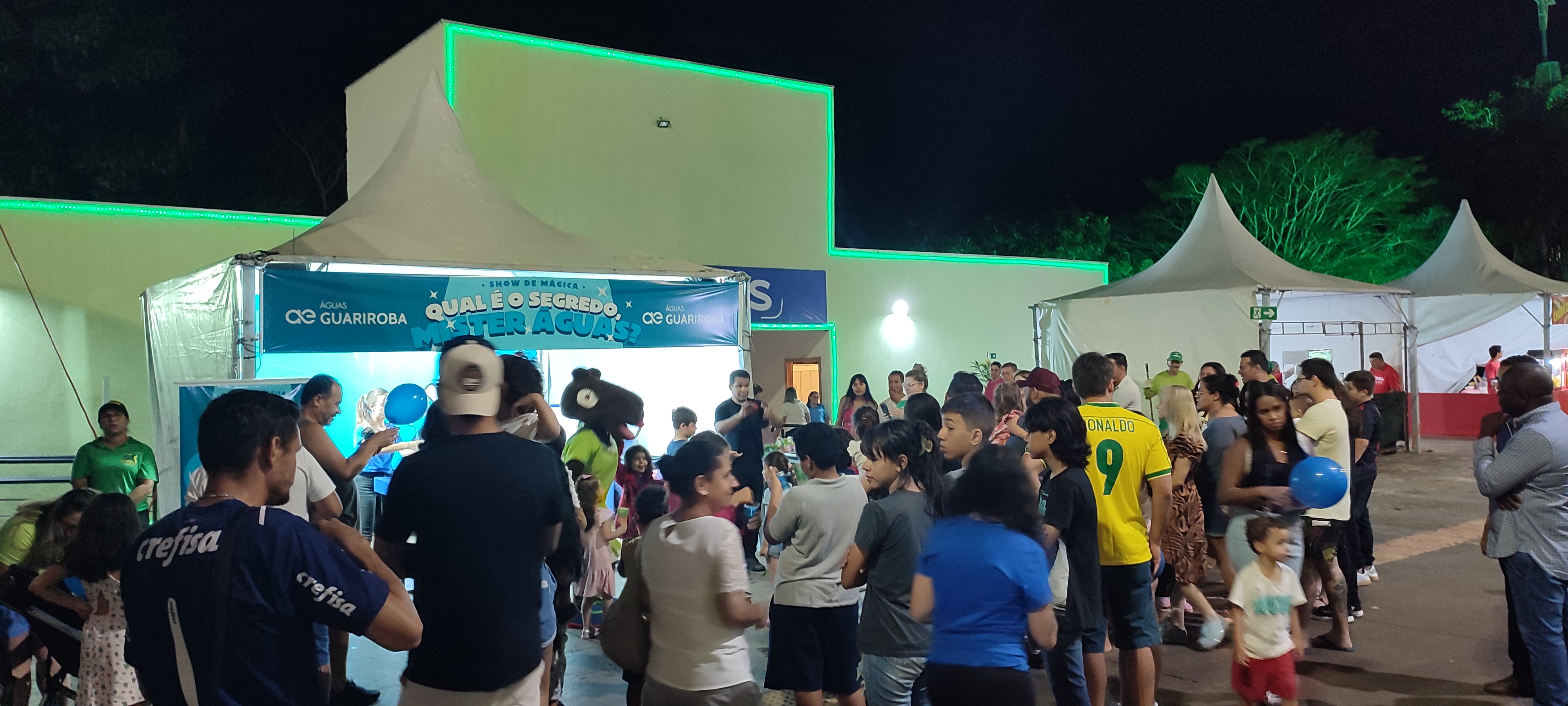 Páscoa da Família na Cidade da Páscoa: Mágico Thiper Surpreende com Ilusões Incríveis em Campo Grande - MS