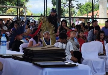 Show de Mágica na Formatura da Escola Alexina — Aldeia Buriti, Dois Irmãos do Buriti MS